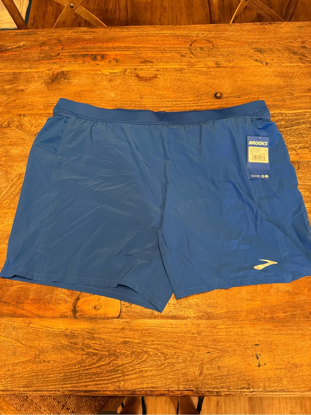 Brooks Men's Journey 7” Athletic Shorts in Blue with Reflective Logo